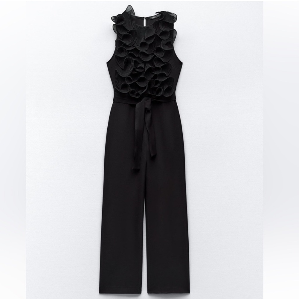 NWOT Zara pleated ruffle jumpsuit